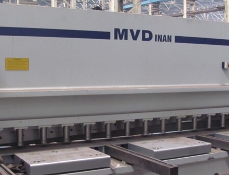 CNC SHEARING MACHINE